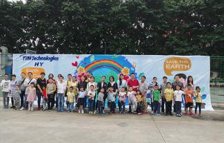 EarthDayFamilyPainting